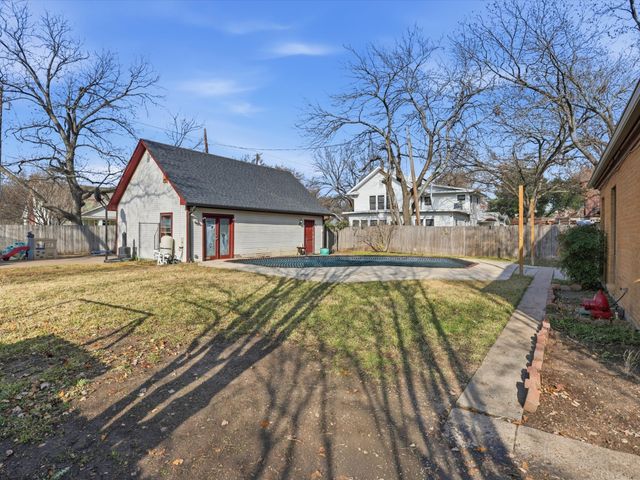 333 S Centre Avenue, Lancaster, TX 75146