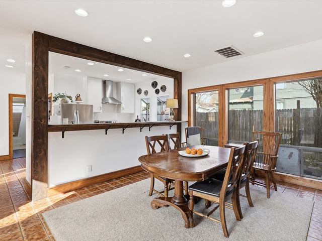 333 S Centre Avenue, Lancaster, TX 75146