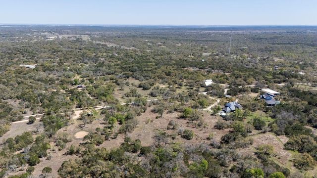 453 Nameless RD, Driftwood, TX 78619