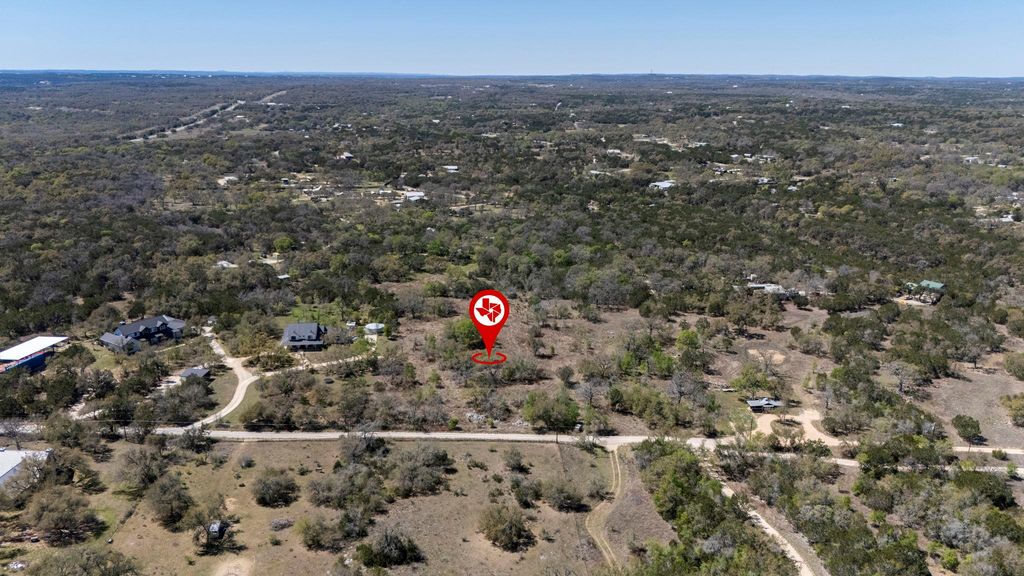 453 Nameless RD, Driftwood, TX 78619
