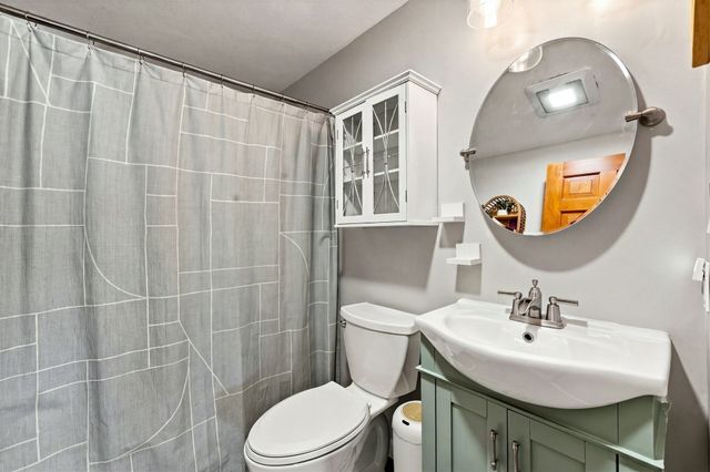 663 Boston St 7, Lynn, MA 01905