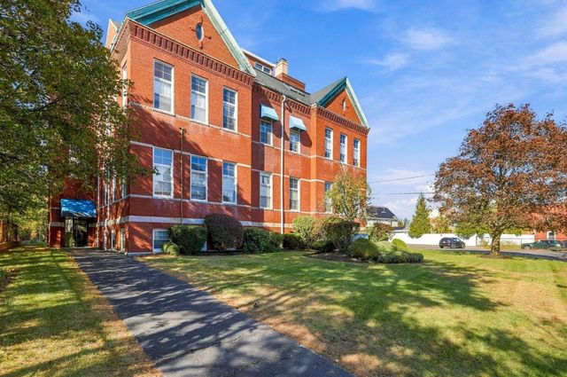 663 Boston St 7, Lynn, MA 01905