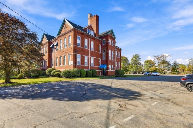663 Boston St 7, Lynn, MA 01905