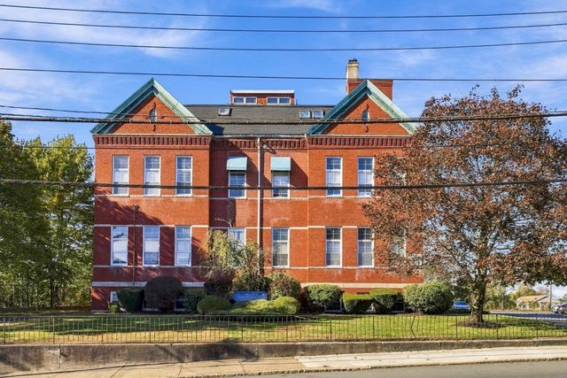 663 Boston St 7, Lynn, MA 01905