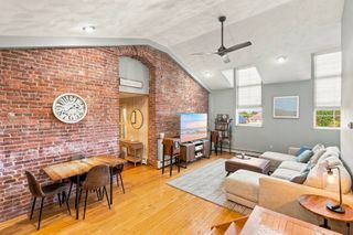 663 Boston St 7, Lynn, MA 01905