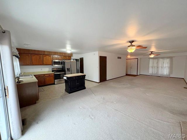 26230 Woodhill Court, Warrenton, MO 63383