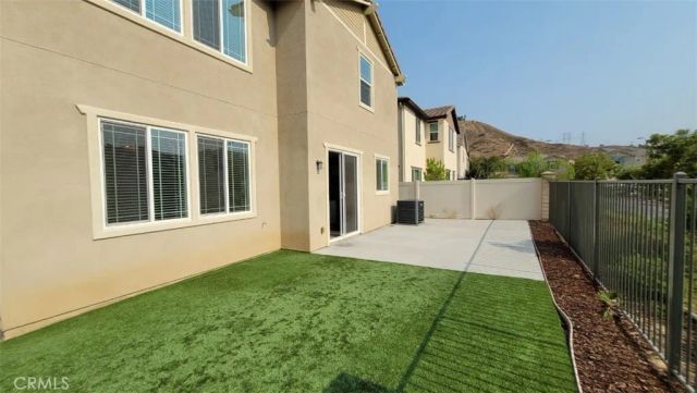 22056 Windham Way, Saugus, CA 91350