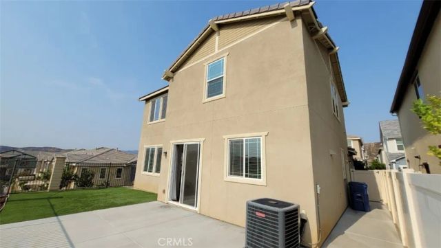 22056 Windham Way, Saugus, CA 91350