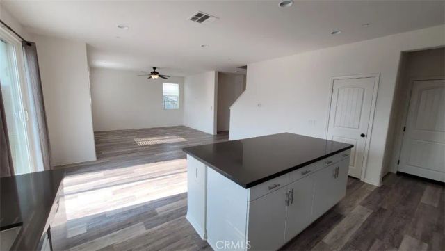 22056 Windham Way, Saugus, CA 91350