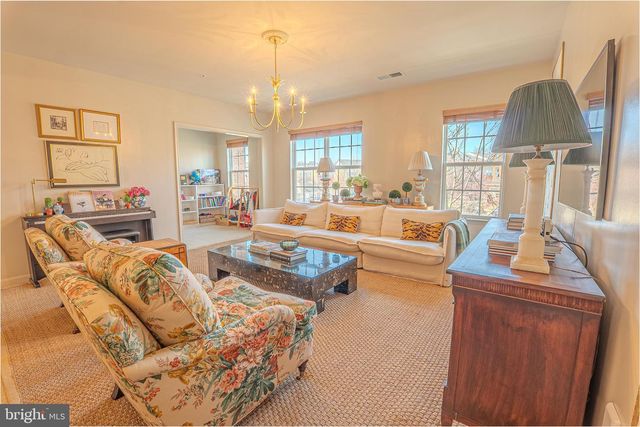 6223 ASTER HAVEN CIR, Haymarket, VA 20169