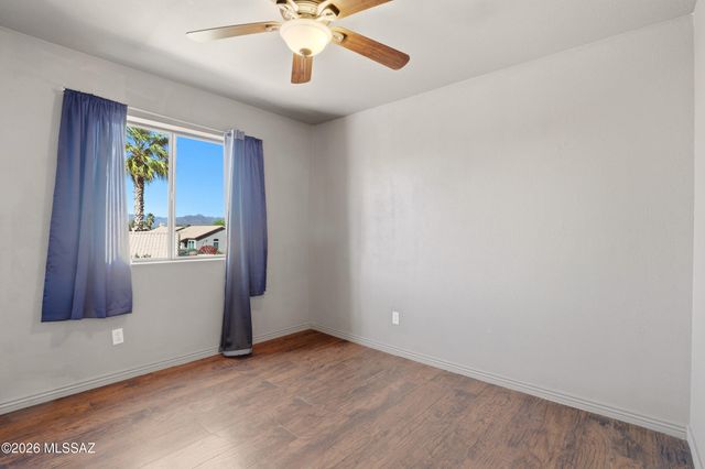 7650 W Summer Sky Drive, Tucson, AZ 85743