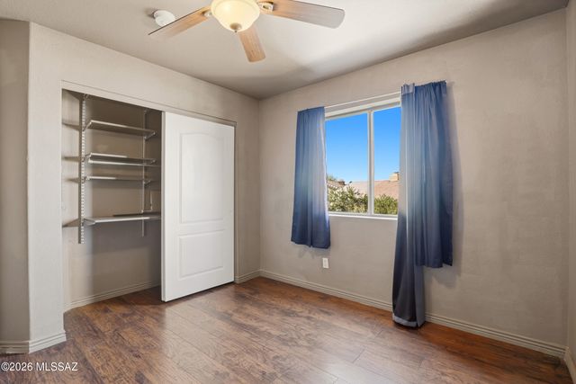 7650 W Summer Sky Drive, Tucson, AZ 85743