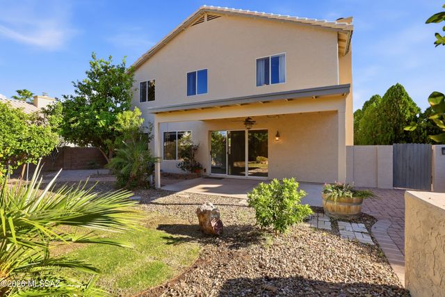 7650 W Summer Sky Drive, Tucson, AZ 85743