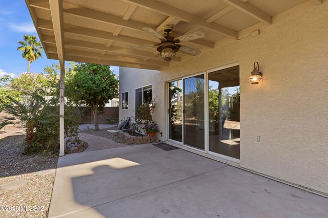 7650 W Summer Sky Drive, Tucson, AZ 85743