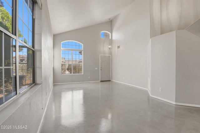 7650 W Summer Sky Drive, Tucson, AZ 85743