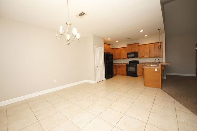 401 Wych Circle, Crestview, FL 32536