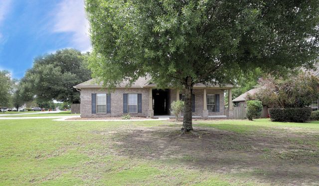 401 Wych Circle, Crestview, FL 32536