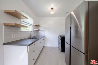 823 Highland Avenue 11, Glendale, CA 91202