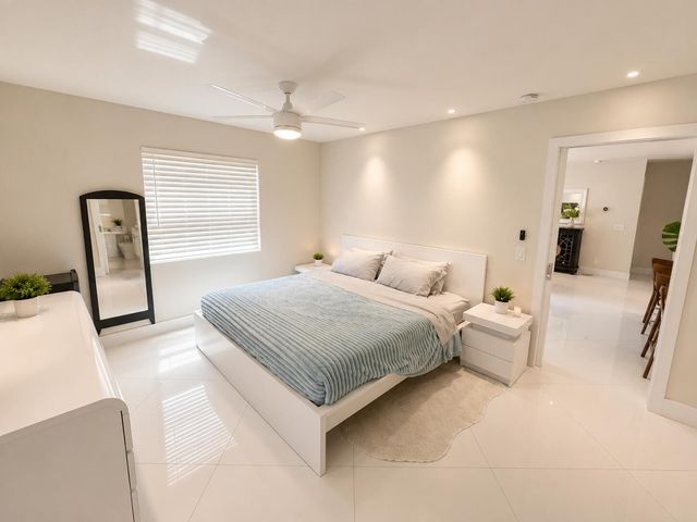 327 LANCASTER Street, Boca Raton, FL 33487