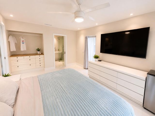 327 LANCASTER Street, Boca Raton, FL 33487