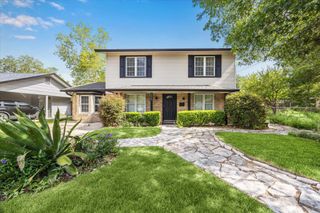 8516 Rockwood LN, Austin, TX 78757