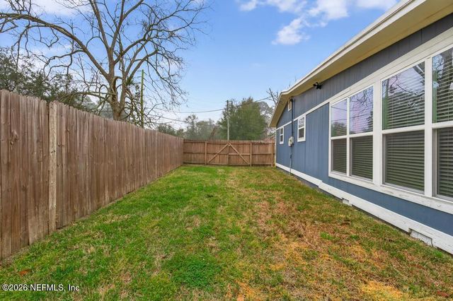 703 BONNIEVIEW Road, Fernandina Beach, FL 32034