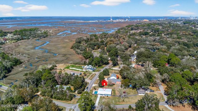 703 BONNIEVIEW Road, Fernandina Beach, FL 32034