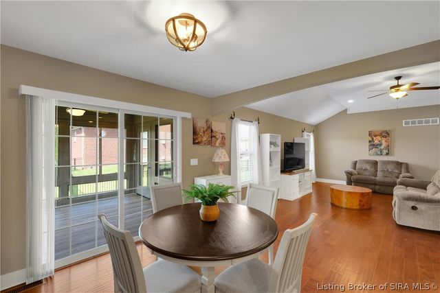 12305 Turnberry Trace, Sellersburg, IN 47172
