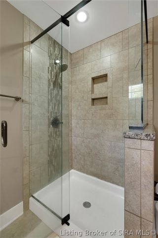 12305 Turnberry Trace, Sellersburg, IN 47172