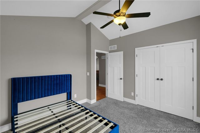 12305 Turnberry Trace, Sellersburg, IN 47172
