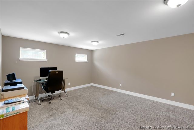 12305 Turnberry Trace, Sellersburg, IN 47172