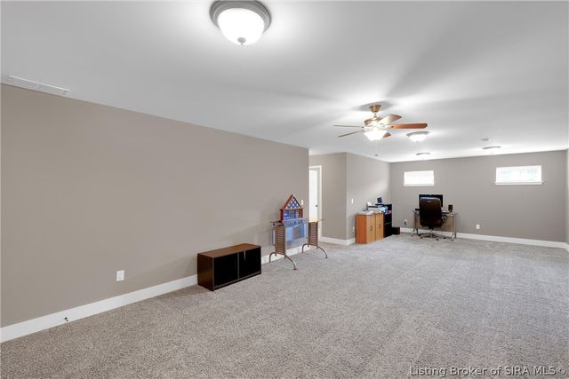 12305 Turnberry Trace, Sellersburg, IN 47172