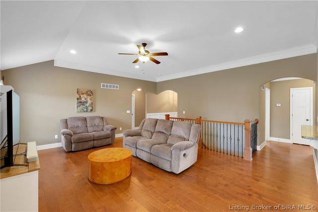 12305 Turnberry Trace, Sellersburg, IN 47172
