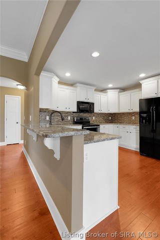 12305 Turnberry Trace, Sellersburg, IN 47172