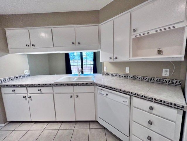 1207 N 6th St, Alpine, TX 79830