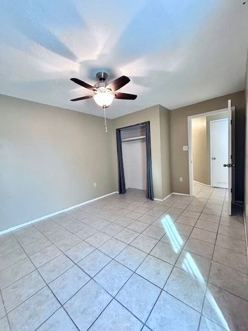 1207 N 6th St, Alpine, TX 79830