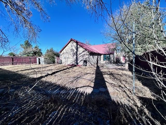 1207 N 6th St, Alpine, TX 79830
