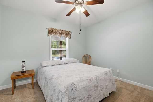 1382 Glen Lawrence Rd, Cowarts, AL 36321
