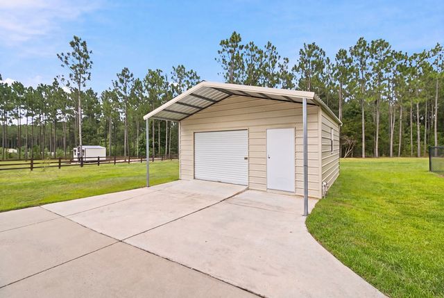 1382 Glen Lawrence Rd, Cowarts, AL 36321