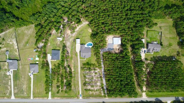 1382 Glen Lawrence Rd, Cowarts, AL 36321