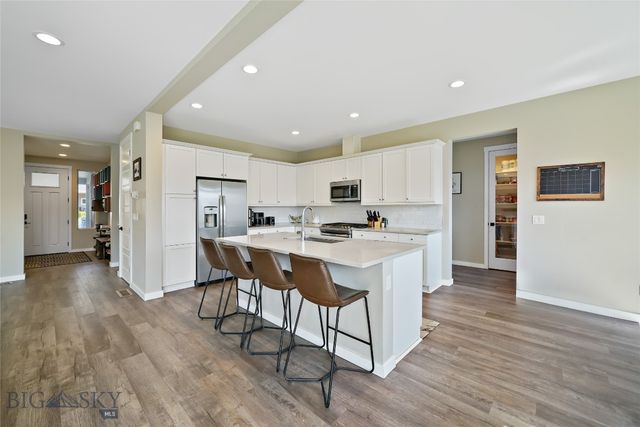 1540 Bora Way, Bozeman, MT 59718
