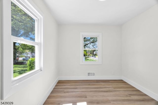 414 S Pine Ave, Sayreville Boro, NJ 08879