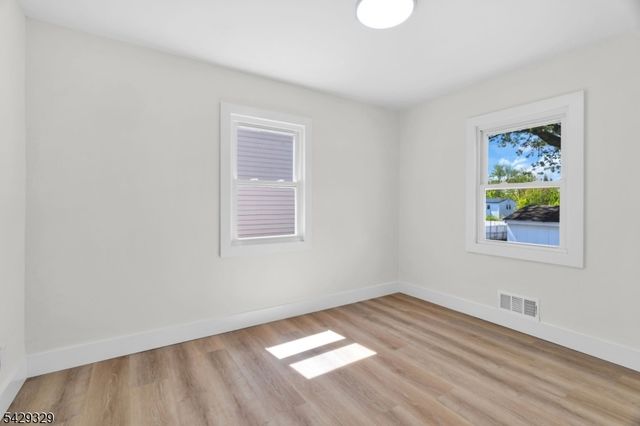 414 S Pine Ave, Sayreville Boro, NJ 08879