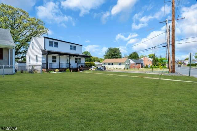 414 S Pine Ave, Sayreville Boro, NJ 08879