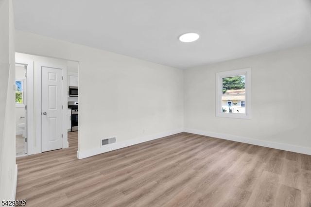 414 S Pine Ave, Sayreville Boro, NJ 08879
