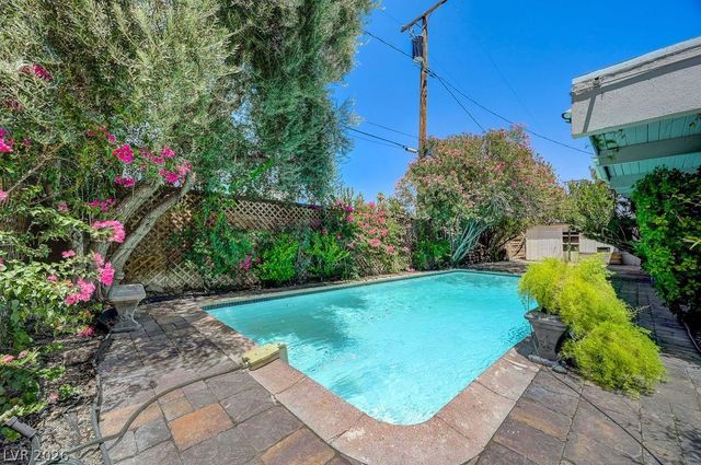 549 Canosa Avenue, Las Vegas, NV 89104