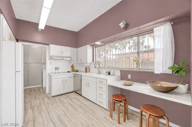 549 Canosa Avenue, Las Vegas, NV 89104