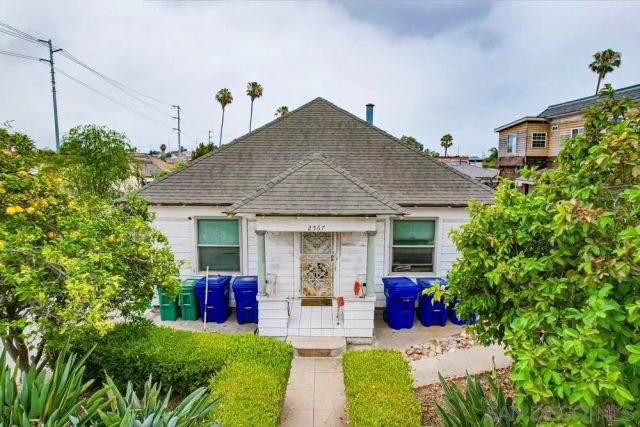 2567-69 L Street, San Diego, CA 92102