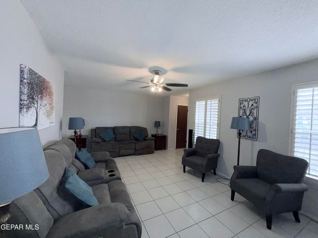 8601 METTLER Drive, El Paso, TX 79925