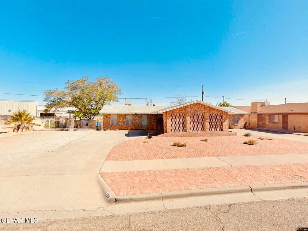8601 METTLER Drive, El Paso, TX 79925